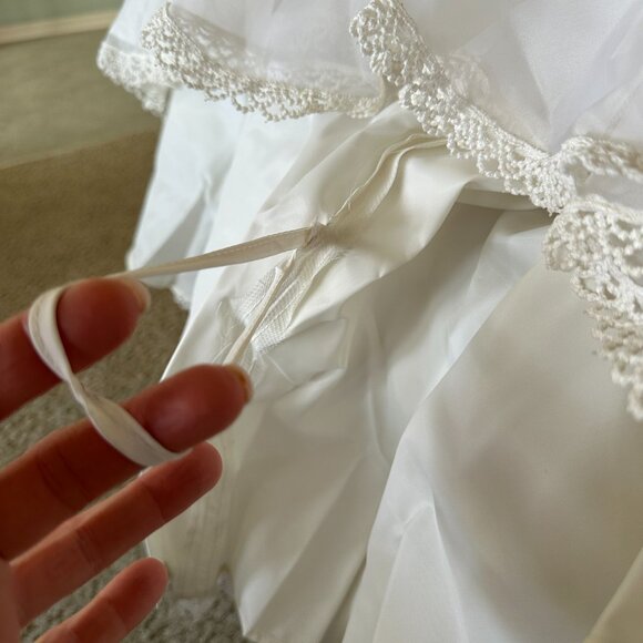 Vintage Wedding Dress - Picture 13 of 15